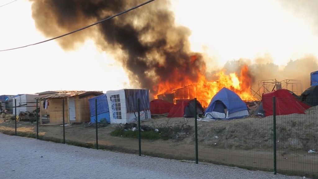 „Dschungel von Calais“: 40 Verletzte bei Schlägerei unter Flüchtlingen