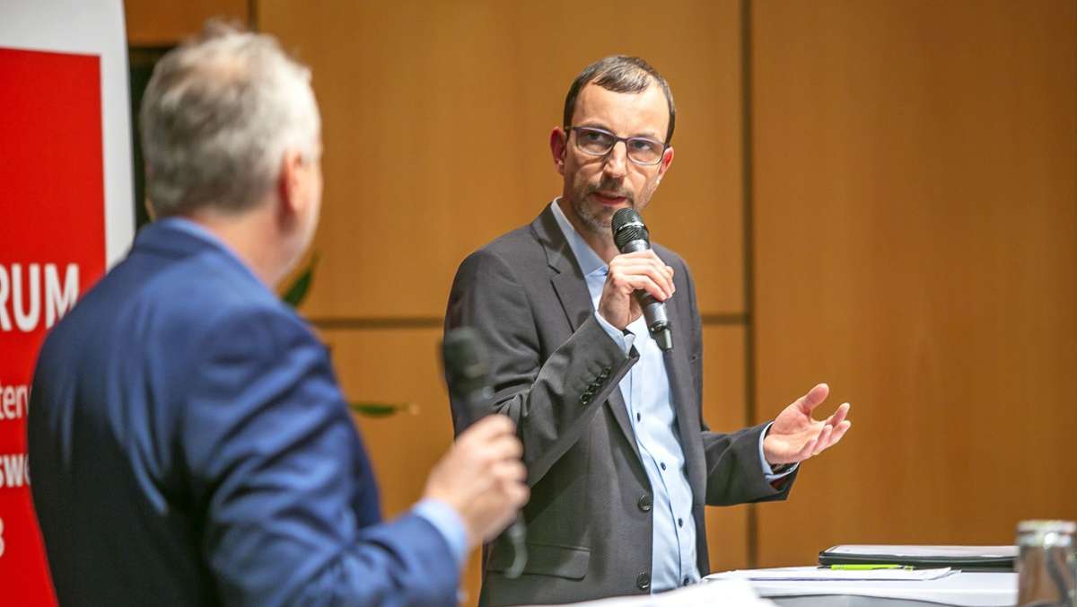 Amtseinsetzung in Baltmannsweiler: Bürgermeister Simon Schmid startet zweite Amtszeit