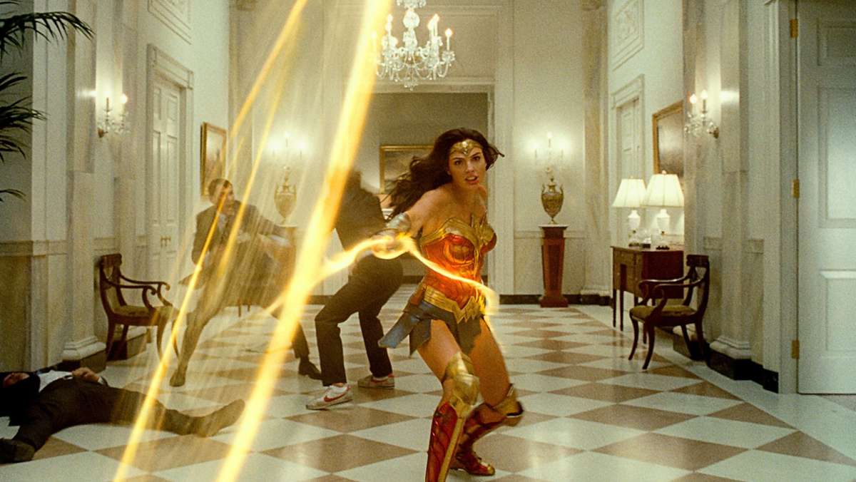 Was taugt „Wonder Woman 84“?: Gal Gadot ringt um ihre   Frauenpower