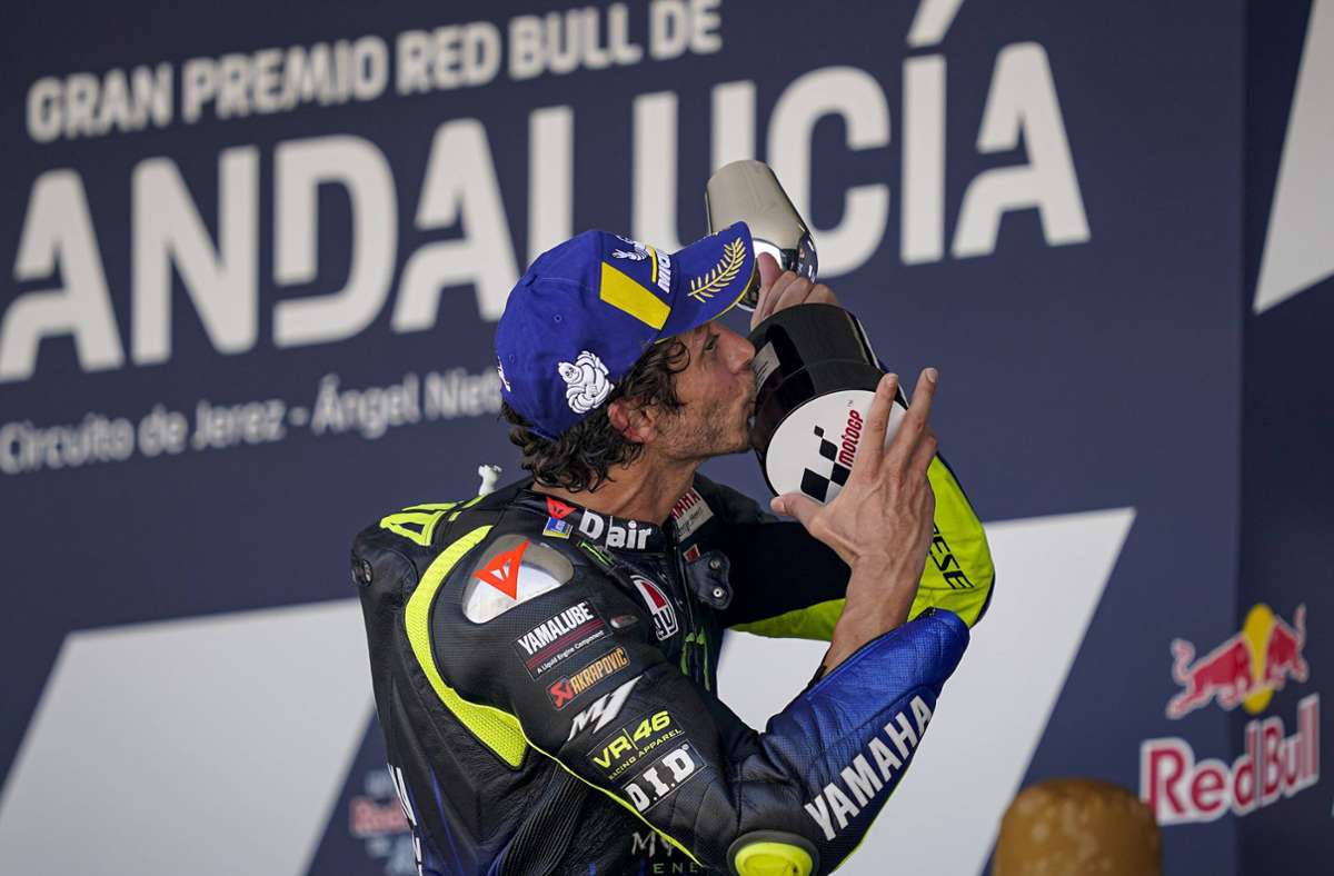 235 Podiumsplätze hat Rossi alleine in der Königsklasse eingefahren, seinen letzten als Dritter des MotoGP-Rennens 2020 in Jerez.