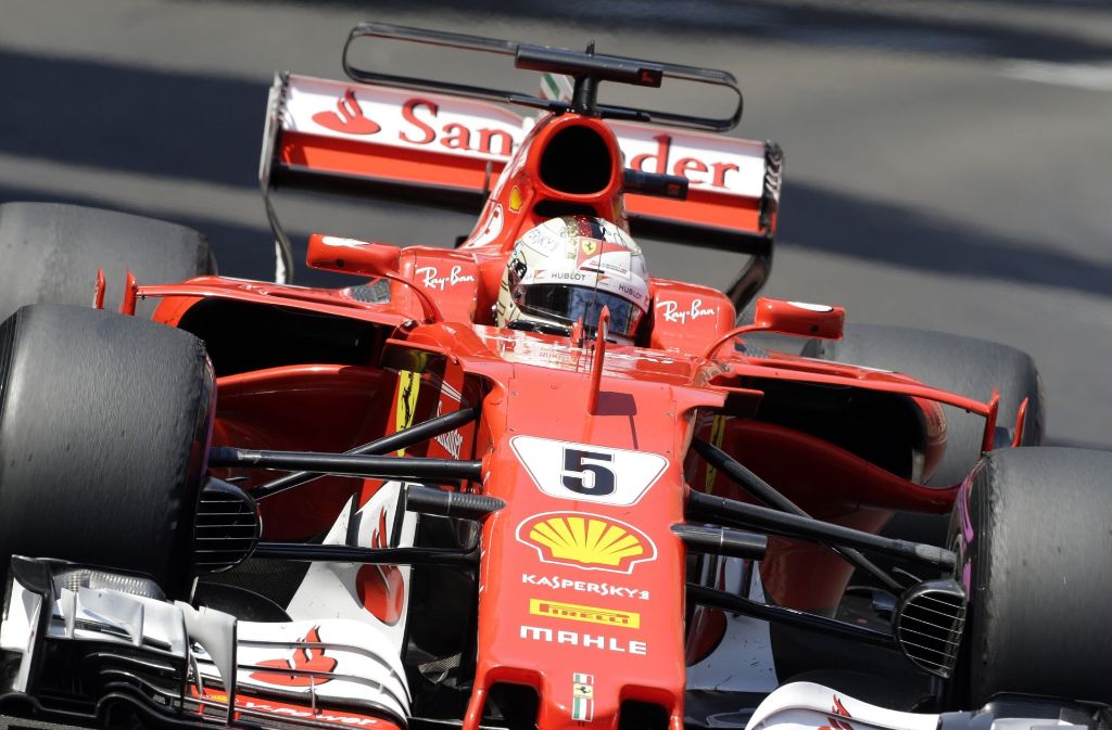 Sebastian Vettel feiert einen großen Sieg in Monaco. Foto: AP