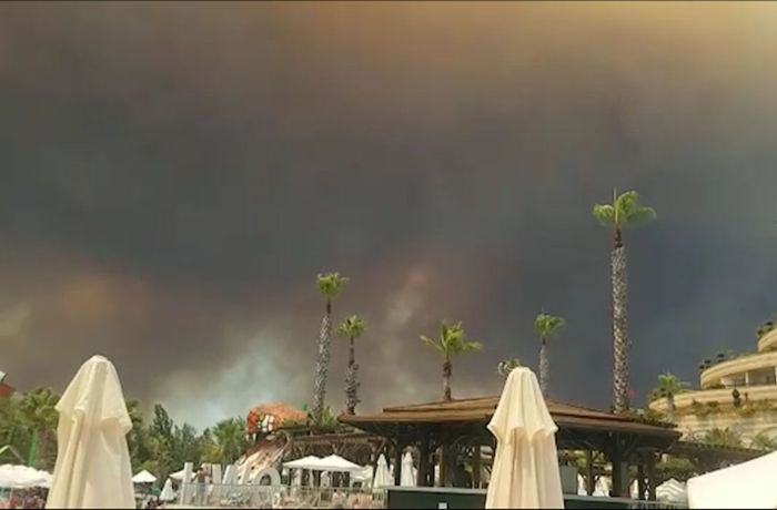 Mehrere Brände in Urlaubsregion Antalya ausgebrochen