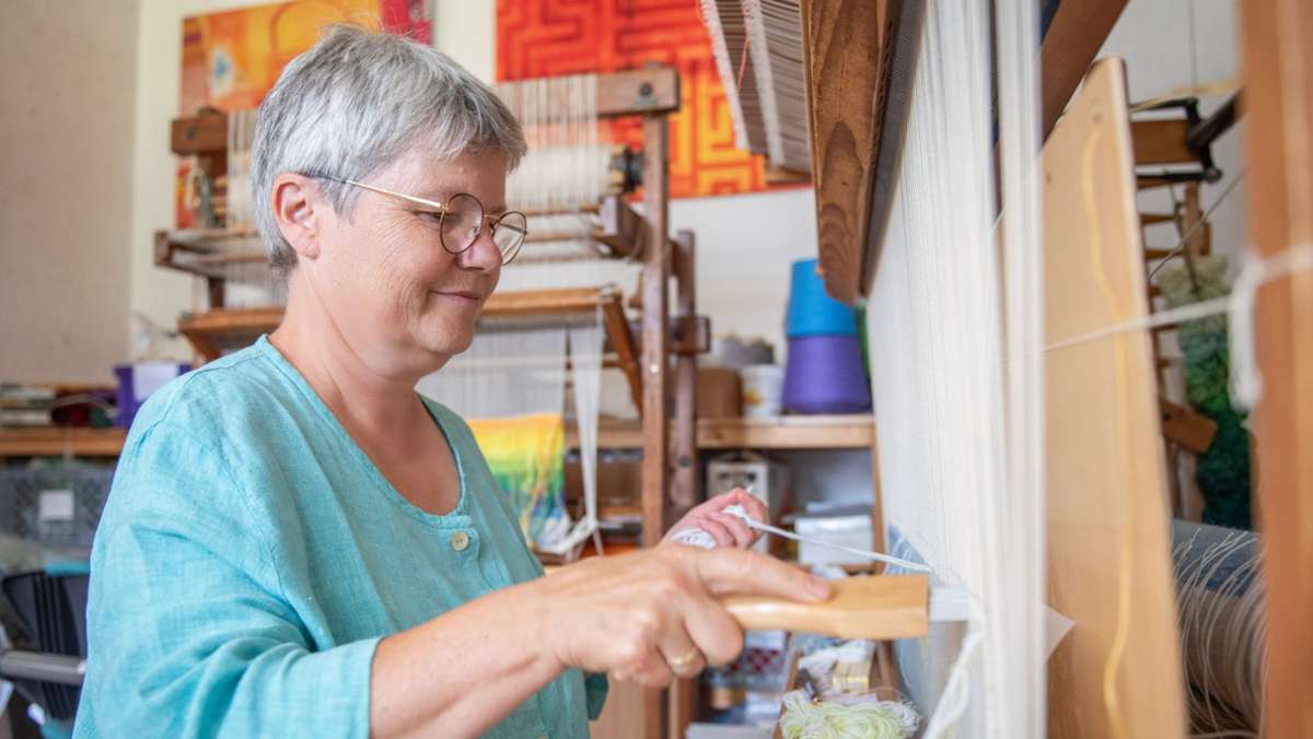 Textilkunst aus Backnang: Im Knotenpunkt entstehen Stoffe für die Ewigkeit
