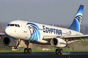 Bisher kein Hinweis auf Explosion bei Egypt-Air-Flieger
