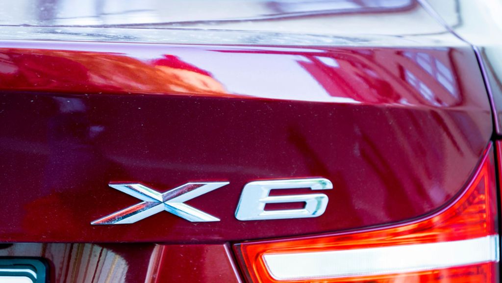 Markgröningen: Unbekannte stehlen hochwertigen BMW X6