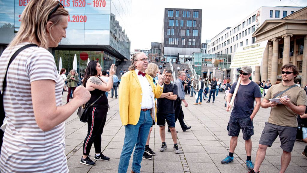Corona-Proteste in Stuttgart: Drei Anzeigen gegen Fiechtners Post
