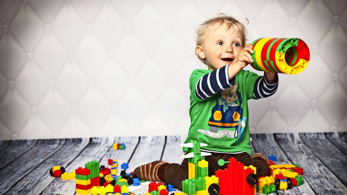 Bei Kindern  landen häufig Dinge im  Magen, die da   nicht hingehören: „Papa, ich  habe einen Legostein verschluckt“