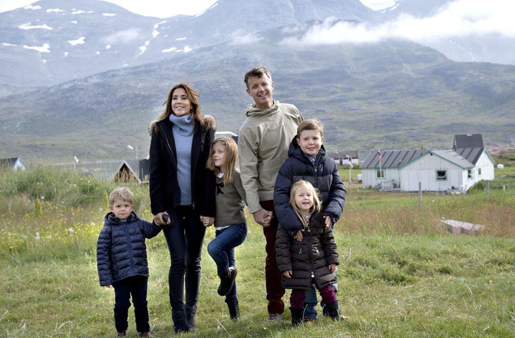Vor vier Jahren: Aus Grönland grüßen Mary und Frederik mit den vier Kindern – Christian ist auf diesem Foto acht Jahre alt, Isabella sieben und die Zwillinge drei.