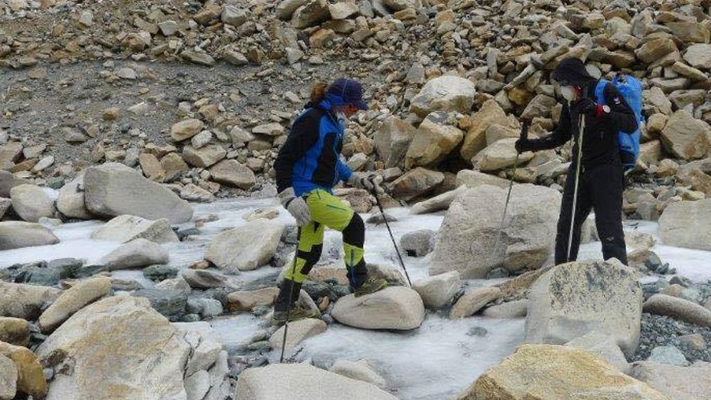 Serie Gipfeltraum: Blinder auf dem Mount Everest: Tastend auf das  Dach der Welt