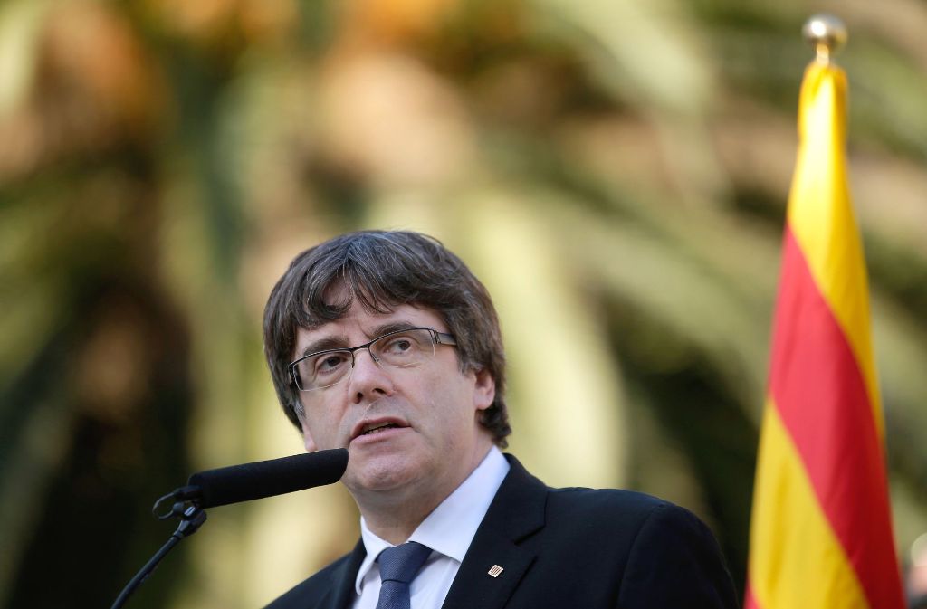 Der katalanische Regierungschef Carles Puigdemont sucht weiter den Dialog mit der spanischen Regierung. (Archivfoto) Foto: AP