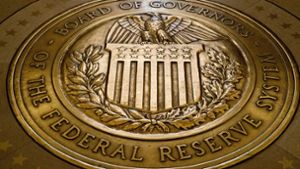 US-Notenbank lässt Leitzins zum fünften Mal in Folge auf hohem Niveau