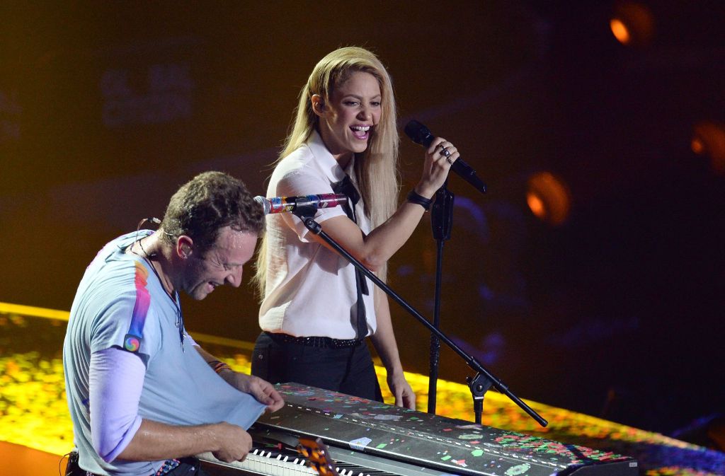 Coldplays Frontman Chris Martin und Pop-Ikone Shakira im Duett. Foto: dpa