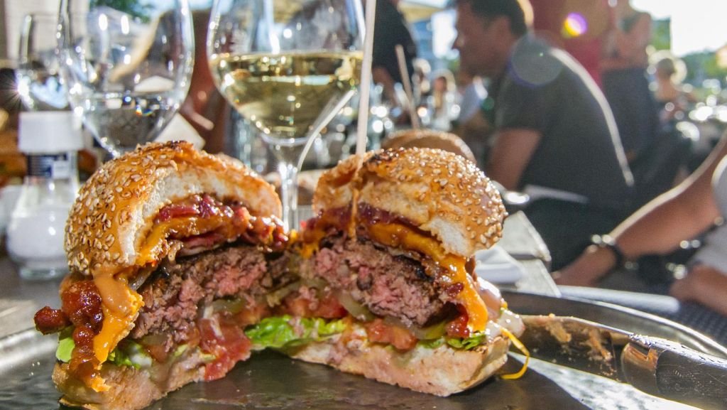Fast-Food in Stuttgart und Region: Hier liegen die besten Burger auf dem Grill