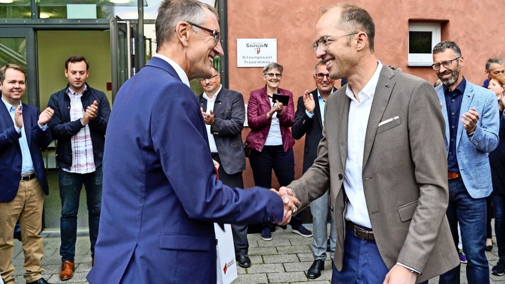 Bürgermeisterwahl in Gäufelden: Überraschungssieg für Benjamin Schmid