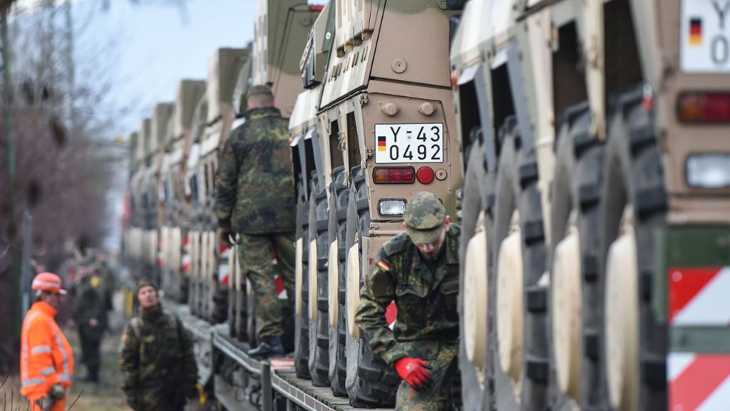  Im Rahmen einer Abschreckung Russlands in den baltischen Staaten verlegt die Nato derzeit Truppen an die litauische Grenze. Mit dabei sind nun Panzer und Soldaten aus Baden-Württemberg. 