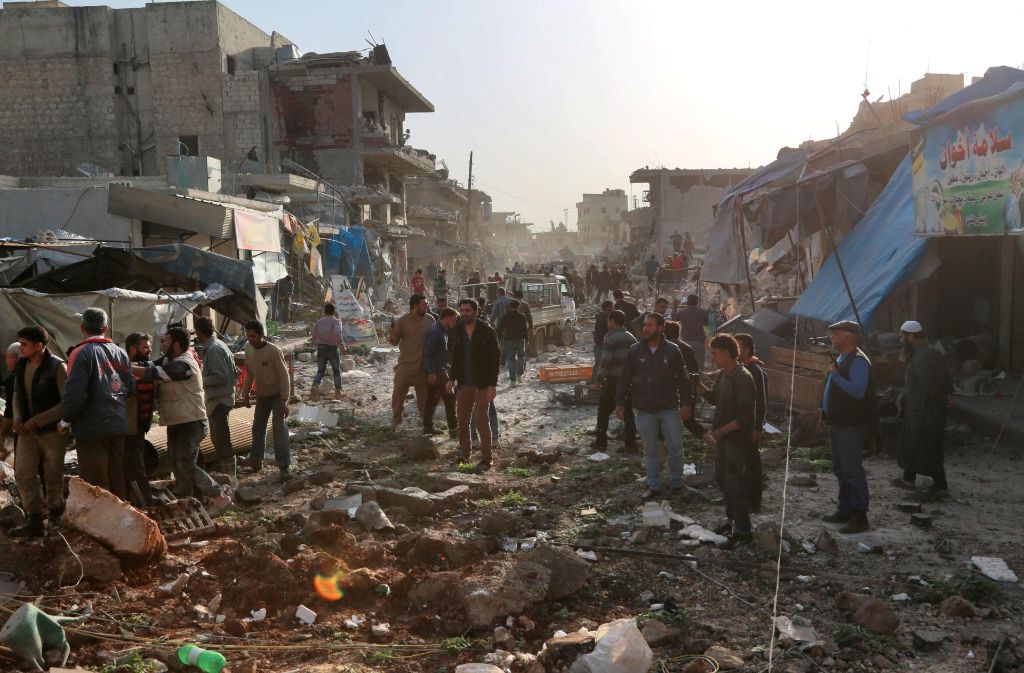 Beim Angriff auf die Stadt Atareb in der Provinz Aleppo sind mehrere Menschen ums Leben gekommen. Foto: AFP