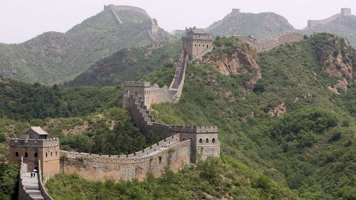 Tourismus in China: Besucher drängen sich auf der Chinesischen Mauer