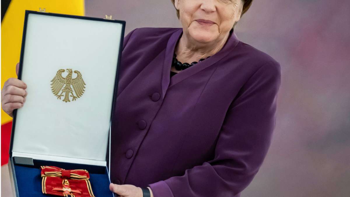 Noch ein Orden: Was Merkel mit Strauß und Stoiber eint