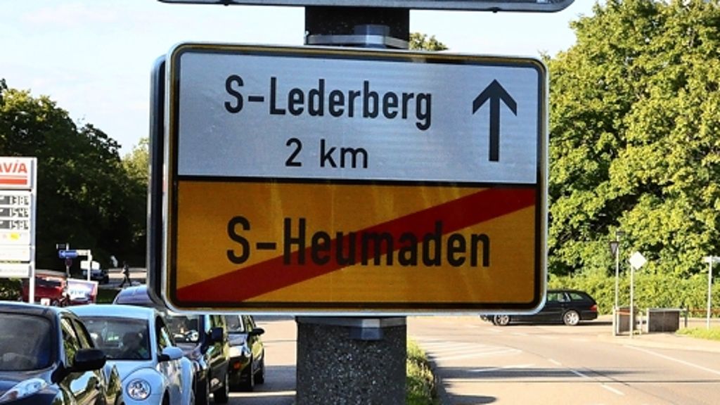 Schilderchaos in Heumaden: Doppelter  Schild-Bürgerstreich