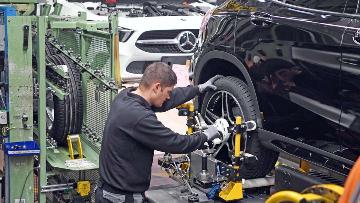 Konflikt bei Mercedes: Rettung für 400 von 600 Leiharbeitern in Rastatt