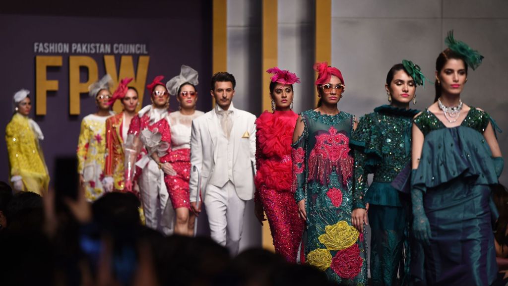 Fashion Pakistan Week: Eine Hommage an die Schönheit französischer Gärten