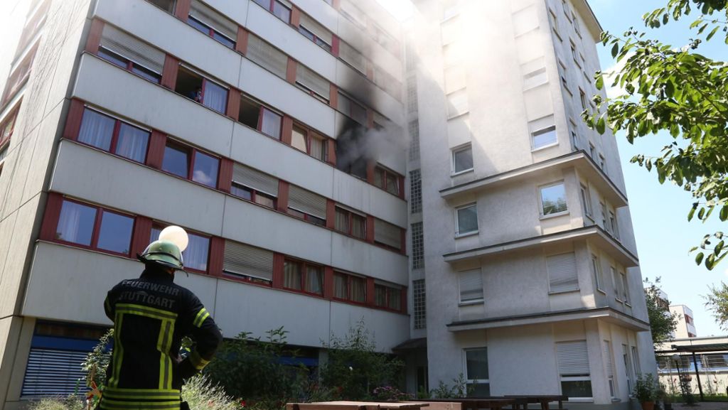 Obdachlosen-Wohnheim in Bad Cannstatt: Fünf Verletzte bei Brand in Wohnheim