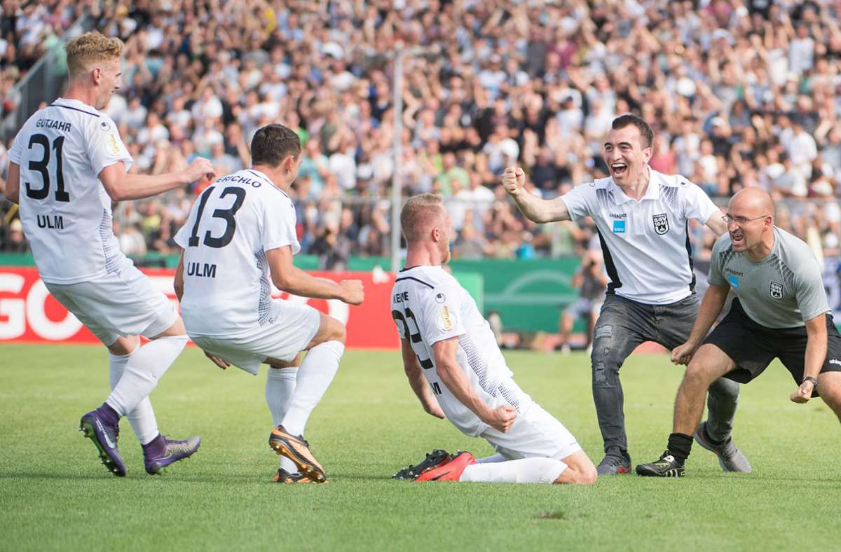 Saison 2018/19: Die Eintracht aus Frankfurt trat als frisch gebackener Pokalsieger in der ersten Runde bei Regionalligist SSV Ulm an. Dort war bereits Schluss. Der Viertligist setzte sich mit 2:1 durch.