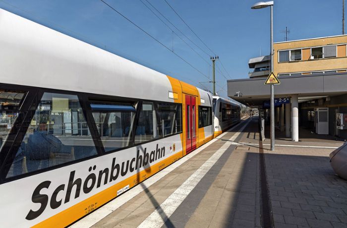Nahverkehr im Kreis Böblingen: Mehr Züge und neue Buslinien