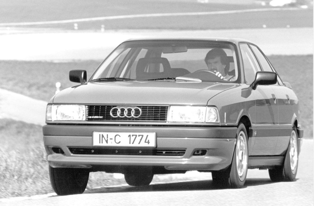 Der Audi 80 wurde 1972 Auto des Jahres. Die Mittelklasse-Limousine überzeugte durch seinen problemlosen Vierzylinder. Alle Generationen zusammengenommen, verkaufte sich der Audi 80 in Deutschland fast 2,5 Millionen Mal. Er ist bis heute der größte Erfolg aus Ingolstadt – und belegt in „Deutschlands Top 200 „ Platz neun.