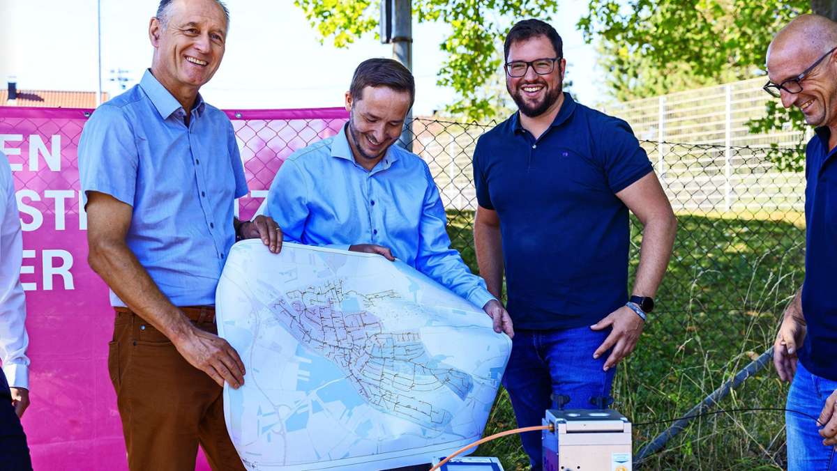 Startschuss durch Gemeinde und Telekom: Magstadt erhält flächendeckenden Breitbandausbau