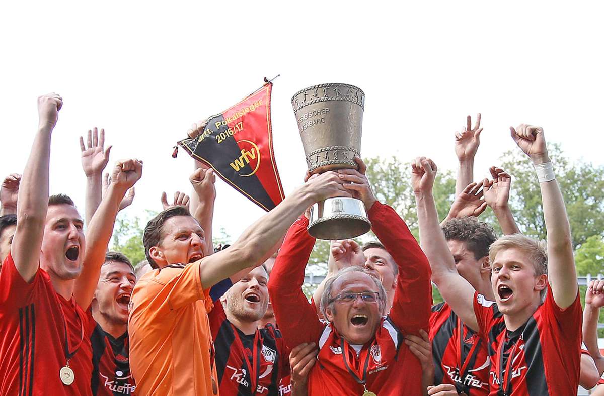 Die SF Dorfmerkingen feiern ihren verdienten WFV-Pokalsieg, zur Belohnung ging es im DFB-Pokal gegen RB Leipzig.