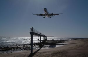 Ferienflieger kehrt wegen Triebwerksproblemen um