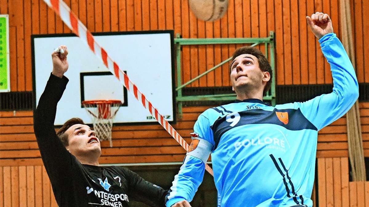 Faustball, Stuttgarter Teams: Die Wirtshaus-Gäste schauen sie fragend an