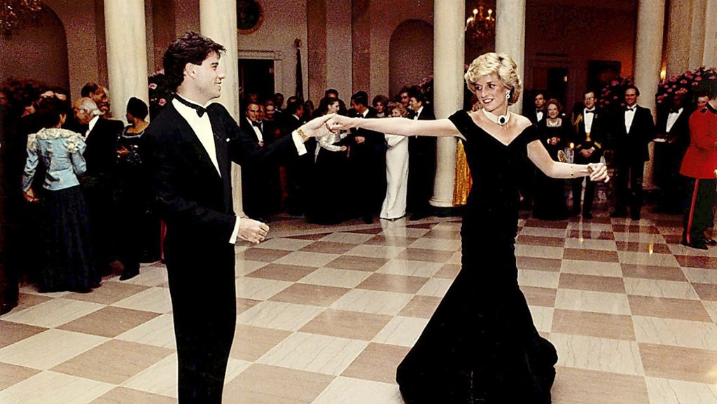 Auktion in London: Kleid von Diana findet doch noch einen Käufer