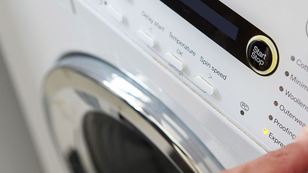 Brennende Waschmaschine in Schelklingen: Bewohner müssen Wohnung verlassen