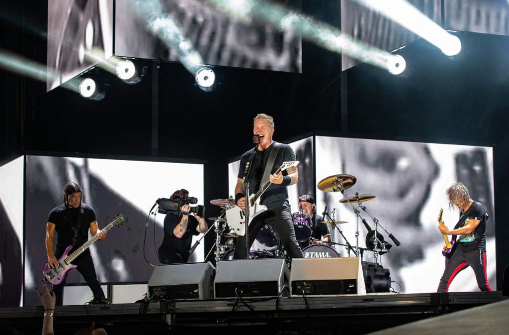 Die US-Rockband Metallica bietet frische Livekost als Stream. Foto: AFP/Suzanne Cordeiro