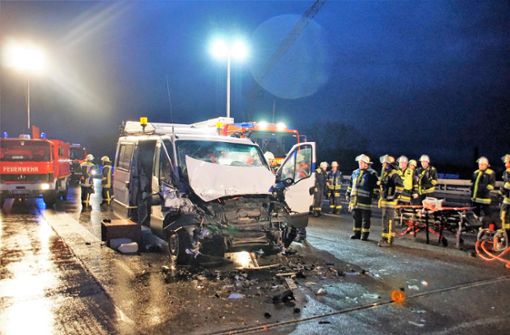 Schwerer Unfall bei Wendlingen verursacht kilometerlangen Stau
