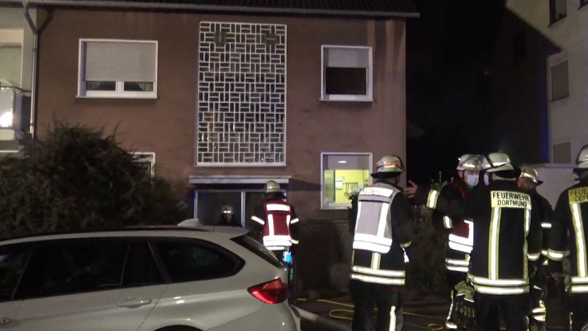  Ermittler suchen weiter nach der Ursache des tödlichen Wohnungsbrands in Dortmund, bei dem Ted Herold und seine Frau ums Leben gekommen sind. 