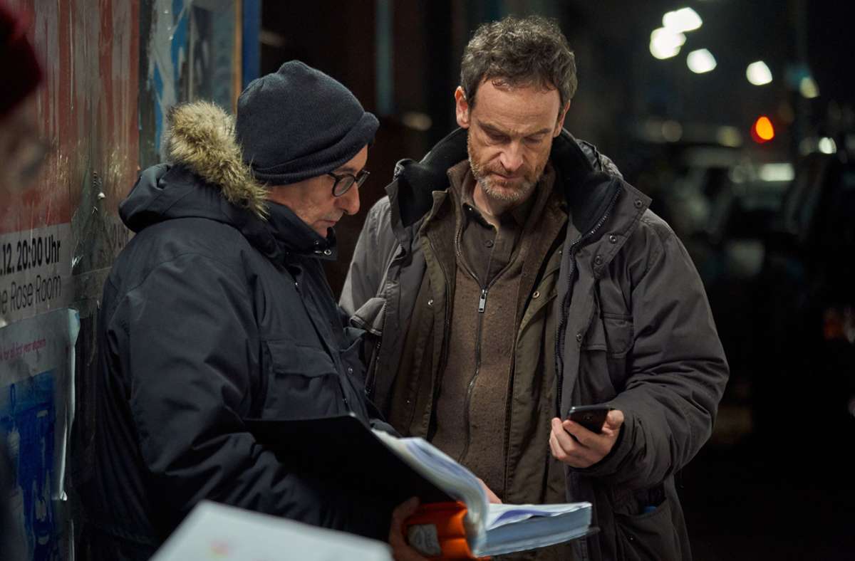 Regisseur Dominik Graf (li.) bei den Dreharbeiten zur „Tatort“-Folge „In der Familie“