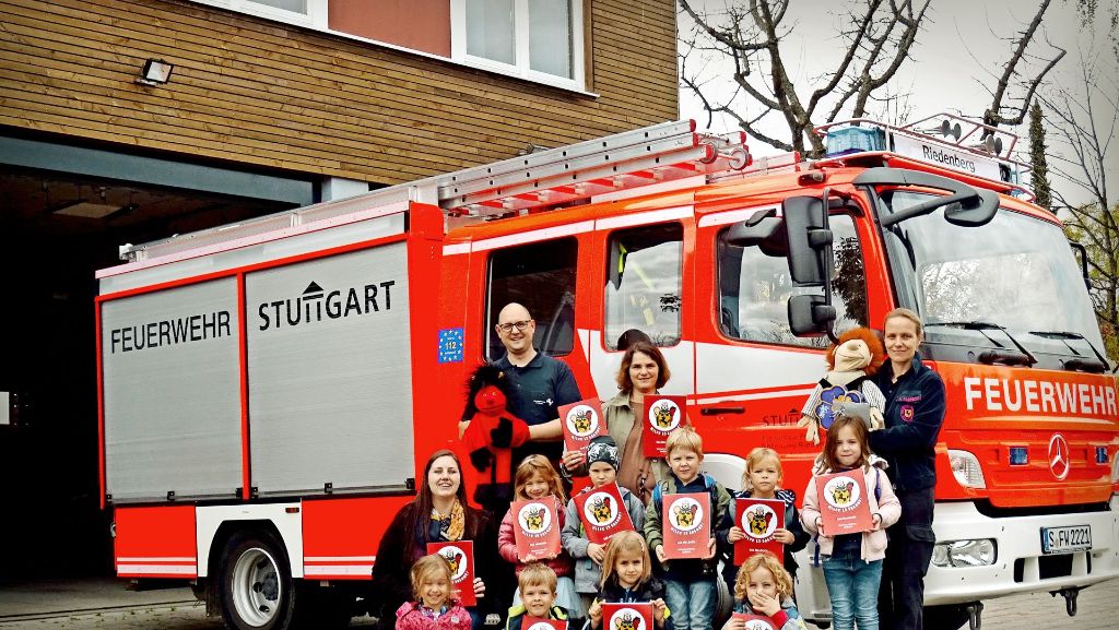 Brandschutzerziehung in Stuttgart: Spielerisch den sicheren Umgang mit Feuer lernen