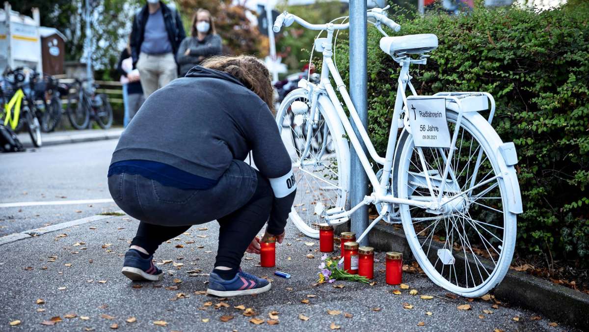 Radunfälle in Stuttgart: Ein weißes Mahnmal für Unfallopfer