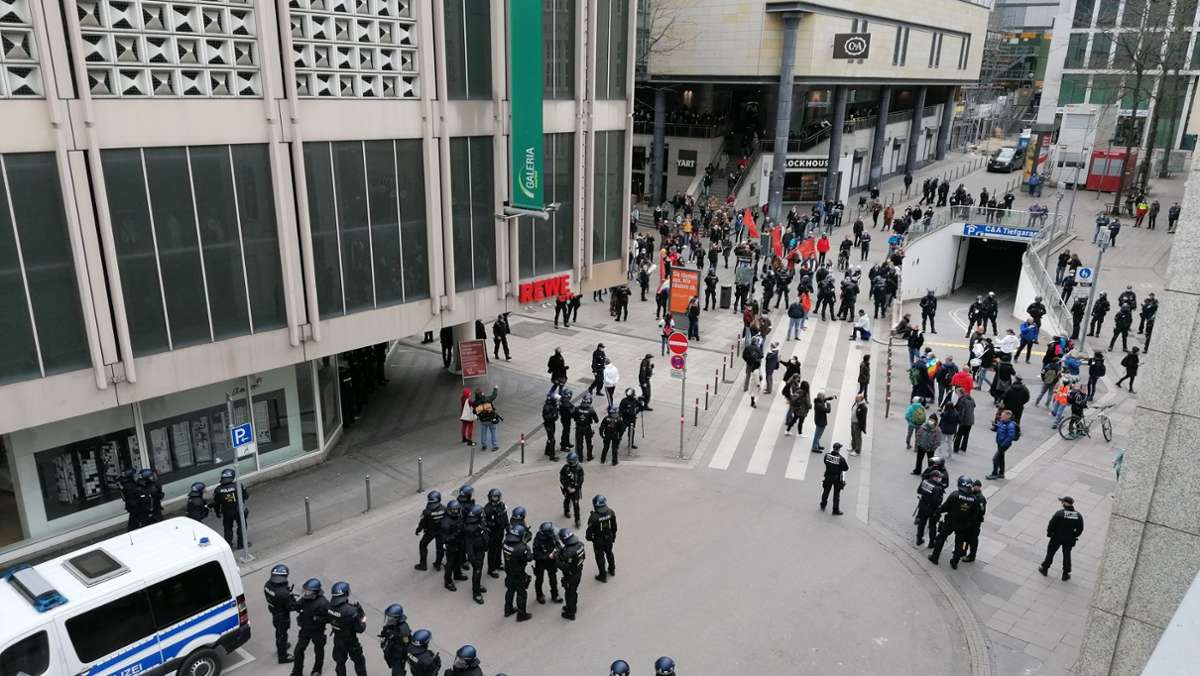 Demonstrationen in Stuttgart: So sieht die Zwischenbilanz der Polizei aus