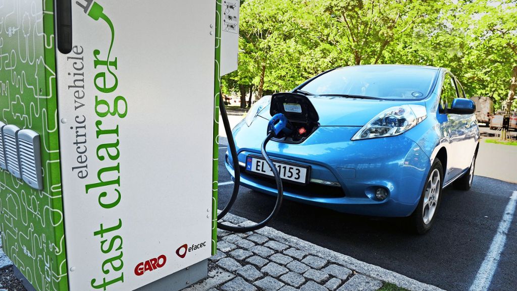 Norwegen: Ein Automarkt setzt voll auf Elektroantrieb