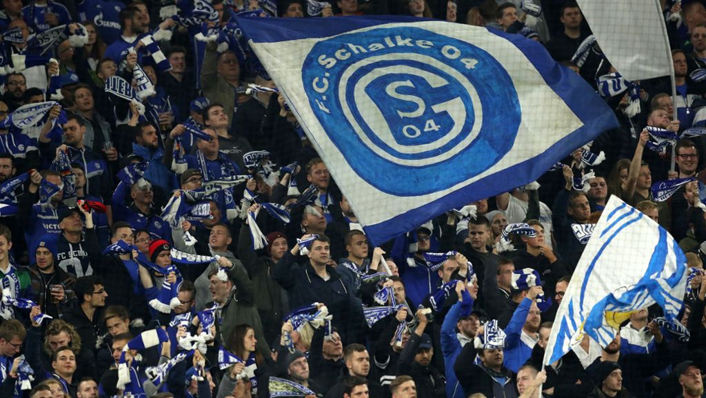 Ausschreitungen beim Champions-League-Spiel: Fan des FC Schalke 04 wegen versuchten Mordes angeklagt