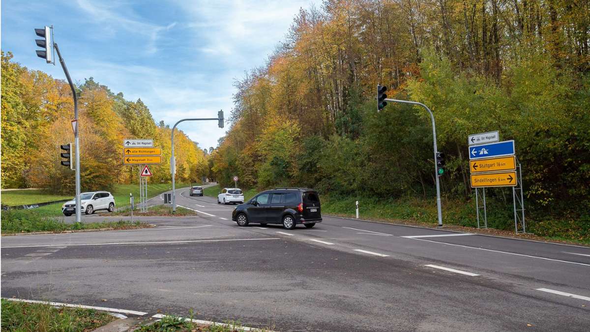 Gefährliche Kreuzung bei Magstadt: An der Aspenschopfkreuzung ist jetzt Tempo 50