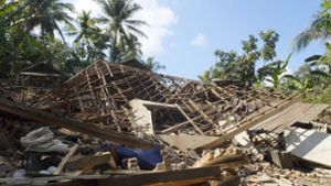 Zahl der Toten auf Lombok steigt weiter
