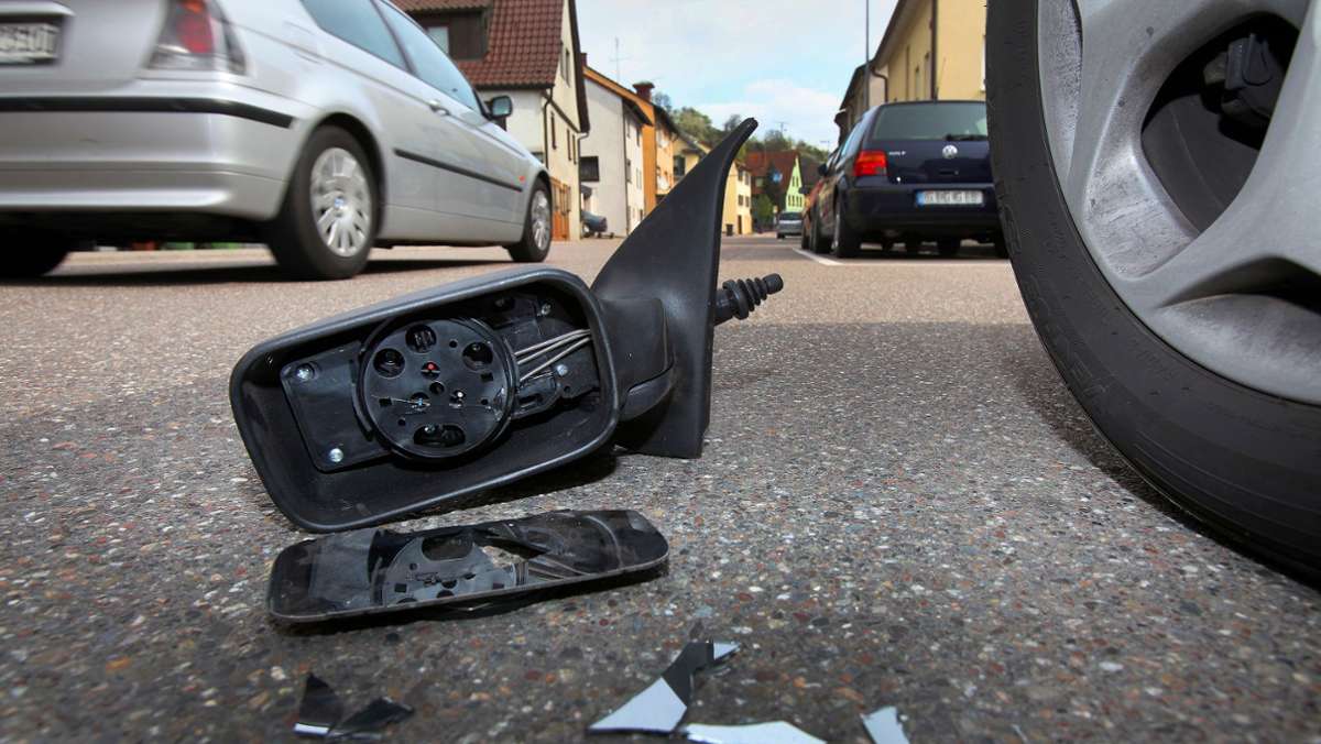 Ebersbach: Zerkratzte Autos: Unmut über Polizei