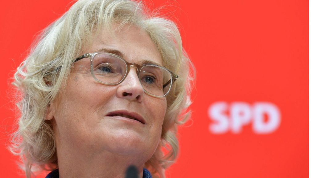 Die SPD-Politikerin Christine Lambrecht: Ein Ministerium als Geburtstagsgeschenk