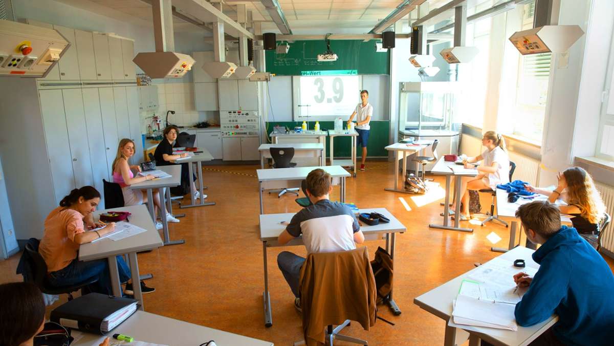 Resolution an Stadt und Land: Stuttgarter Lehrer fürchten Corona-Ansteckung in vollen Klassen