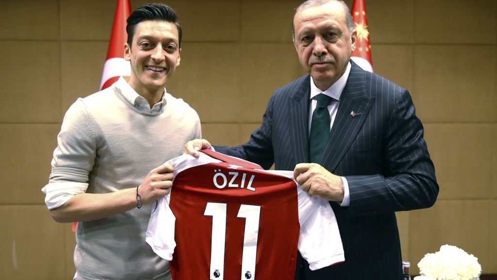 Mesut Özil: Erdogan soll als Ehrengast zur Hochzeit eingeladen sein